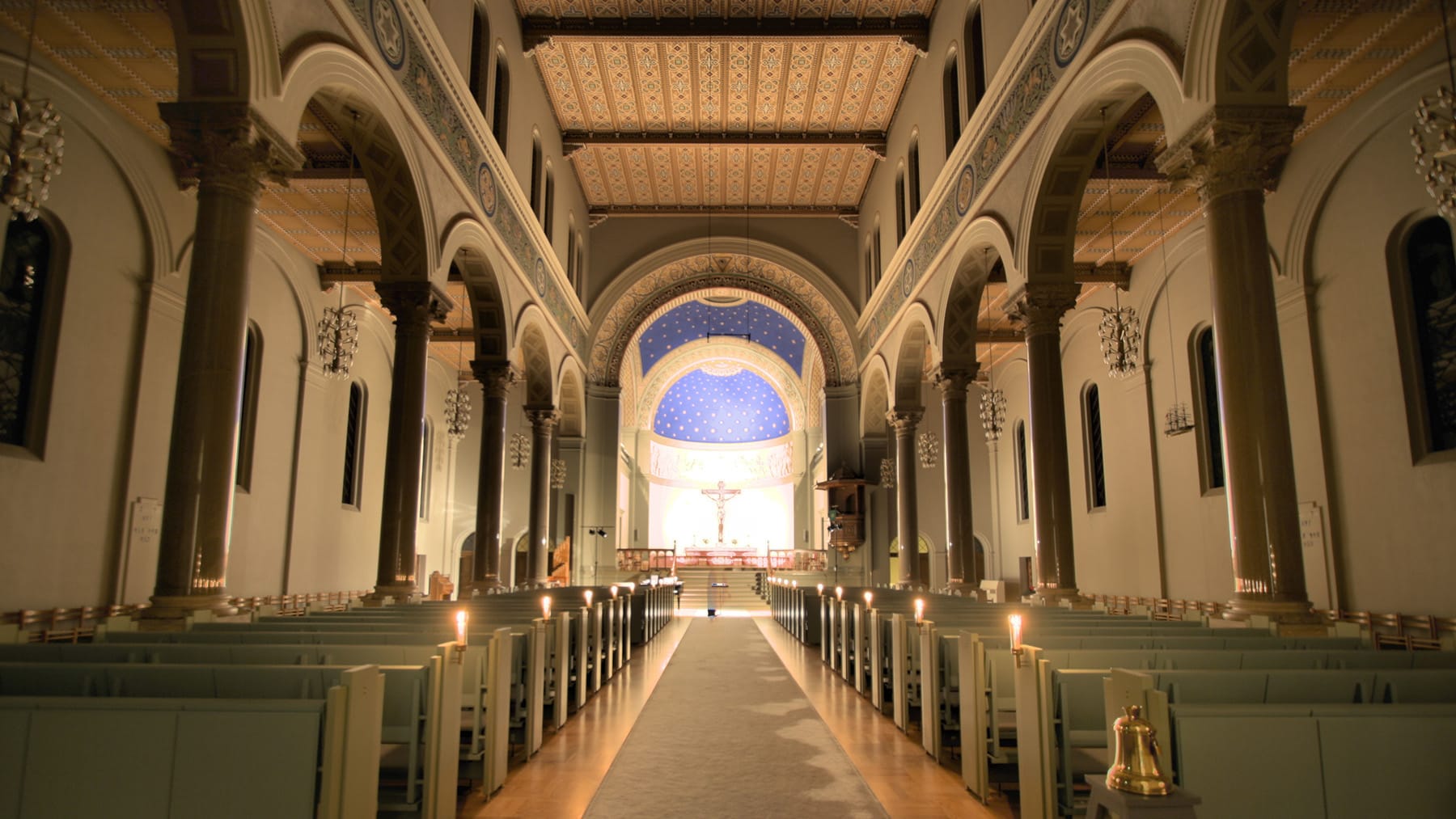 Sankt Pauls Kirke indvendigt - aften